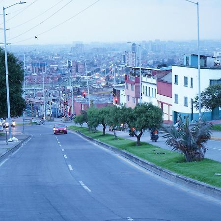 Casa De Lourdes - La Candelaria ボゴタ エクステリア 写真