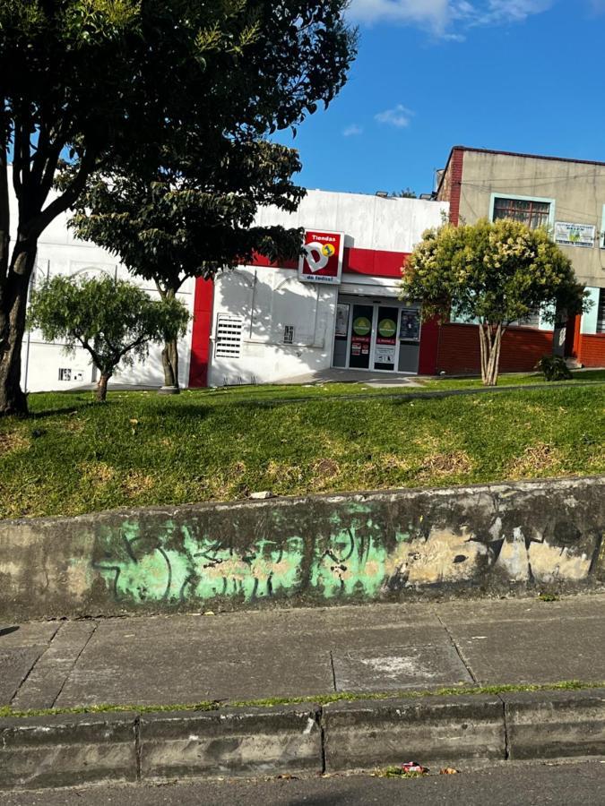 Casa De Lourdes - La Candelaria ボゴタ エクステリア 写真
