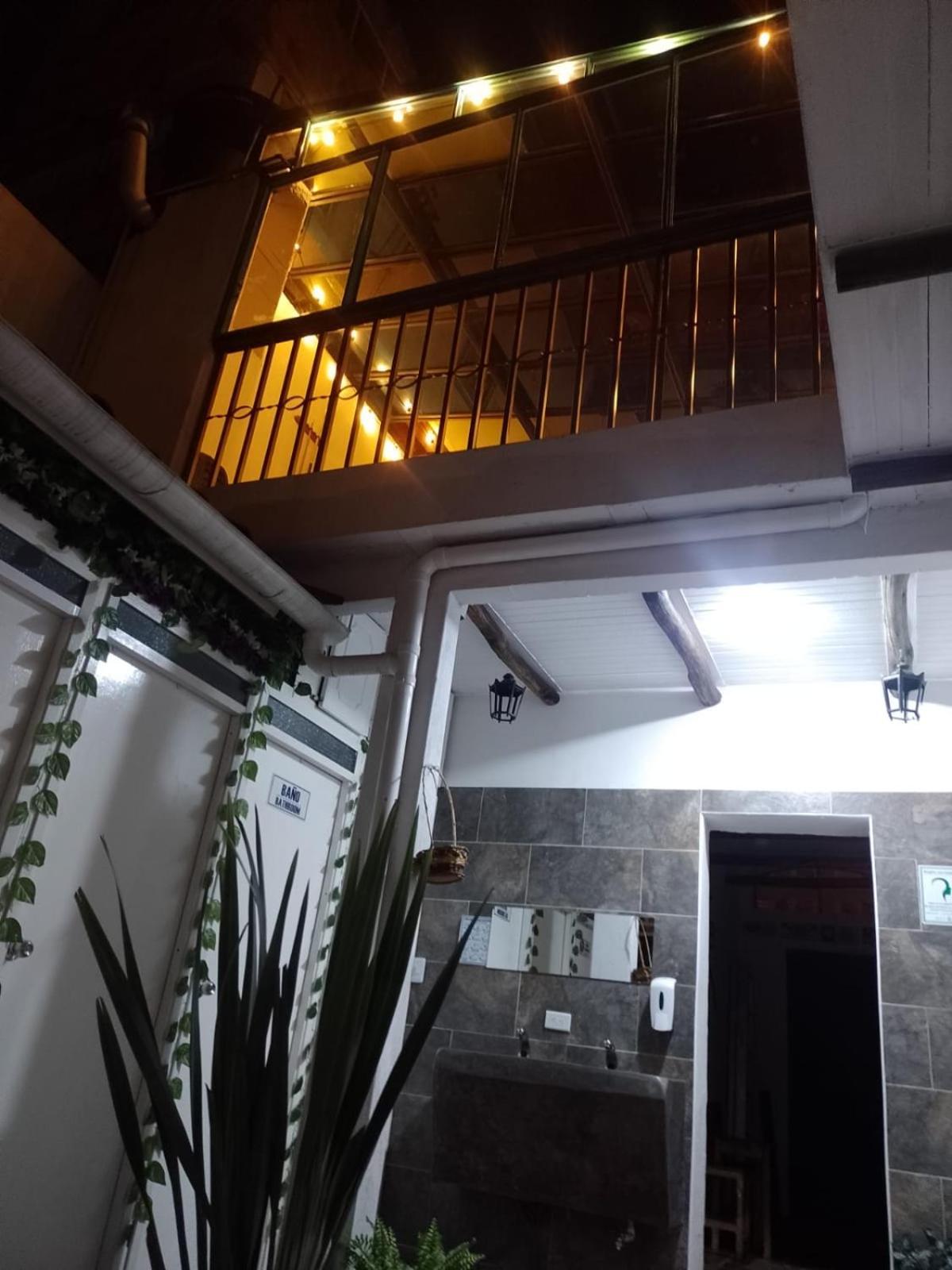 Casa De Lourdes - La Candelaria ボゴタ エクステリア 写真